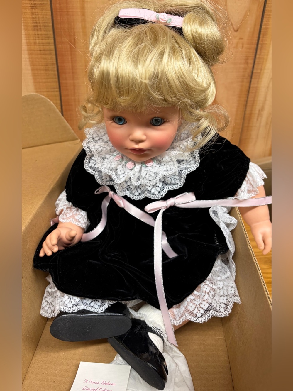 The Susan Wakeen Christma Carol 1995  Porcelain Blonde Doll / Black Velvet Dress